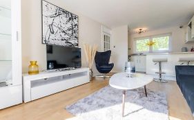 Stunning City Centre 1 Bed With Free Parking