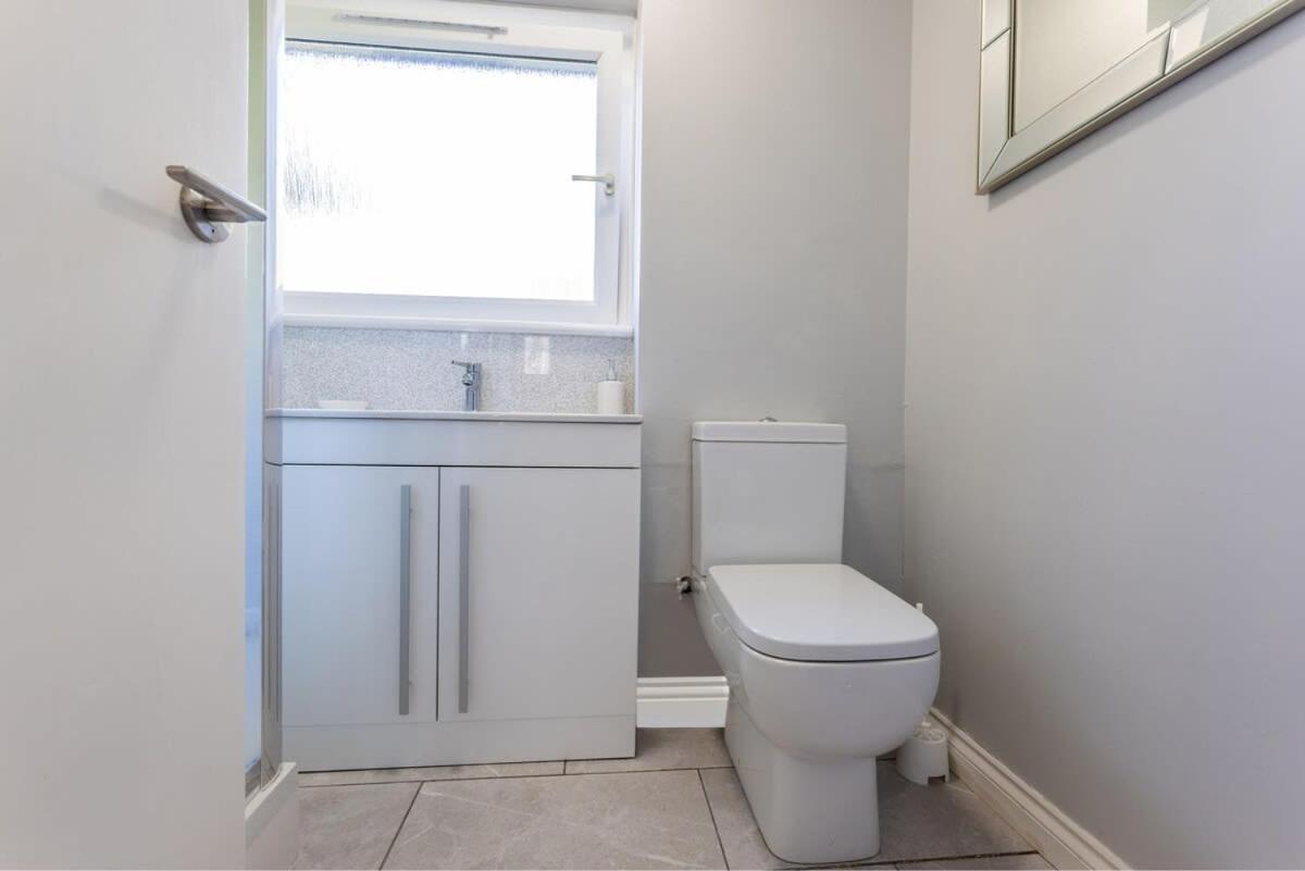 Stunning City Centre 1 Bed With Free Parking Glasgow Exterior photo