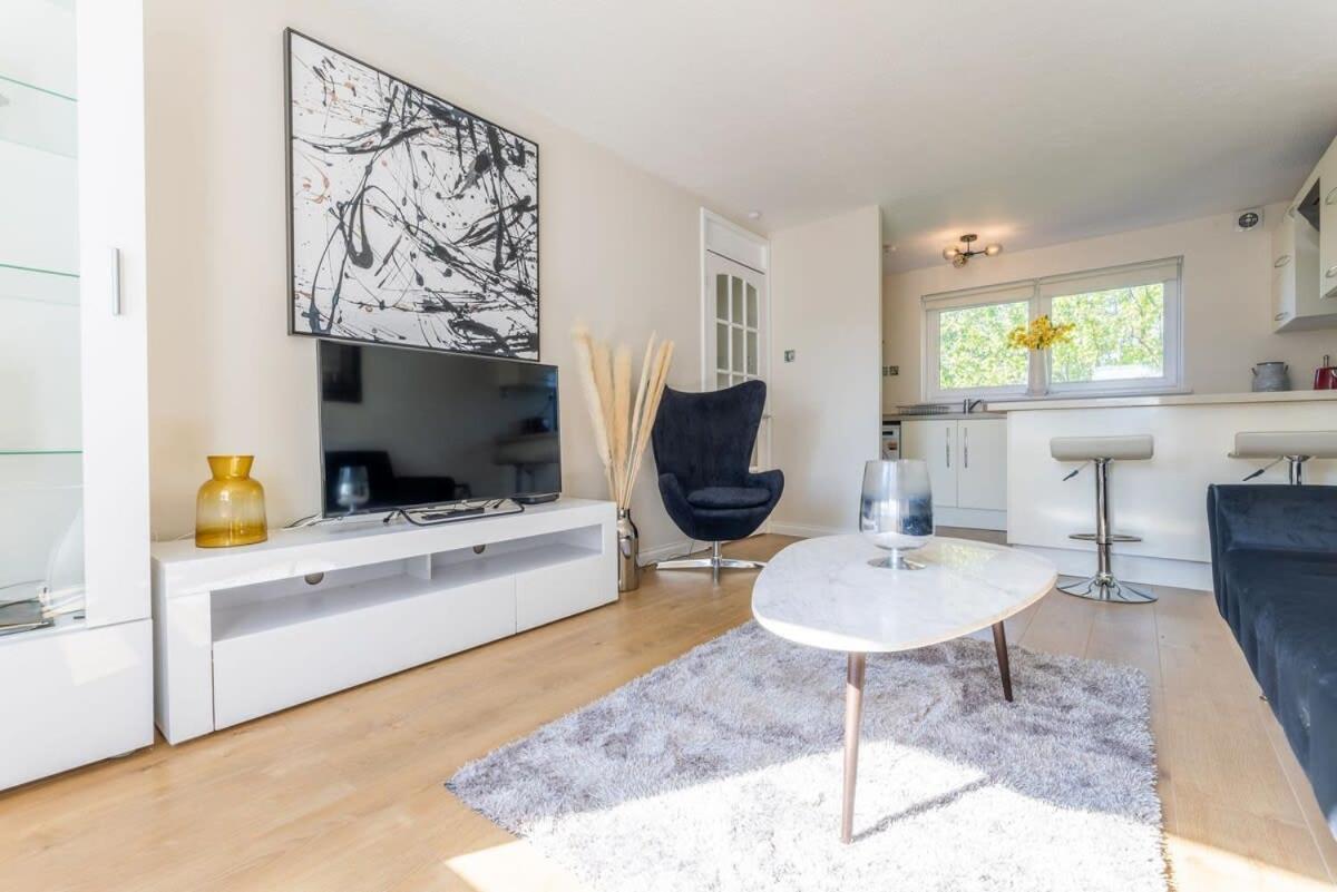 Stunning City Centre 1 Bed With Free Parking Glasgow Exterior photo